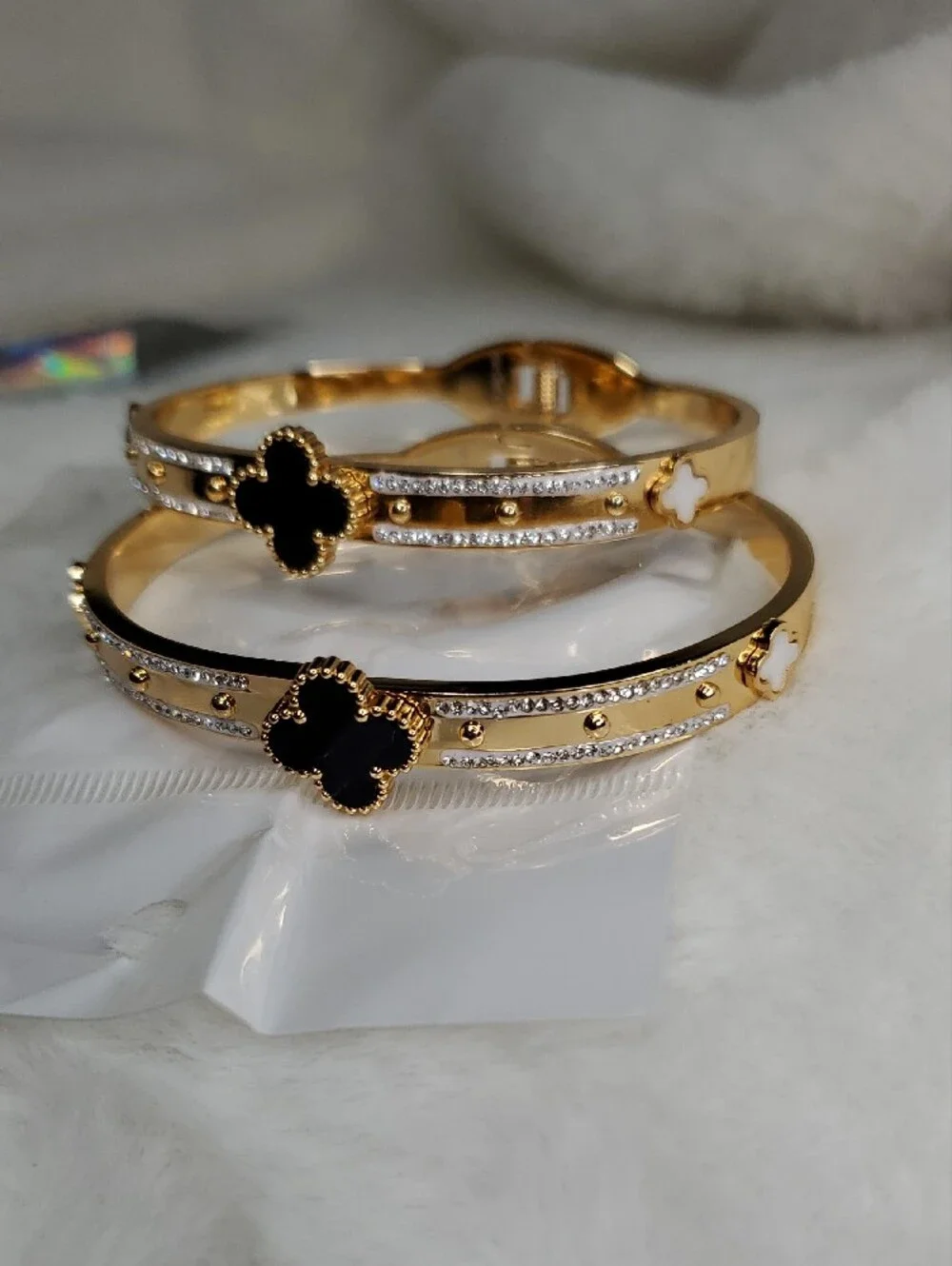 2 Gold Plated Women's Bangle Bracelet with Black Clover Accent